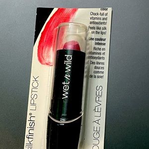 Wet n Wild lipstick new